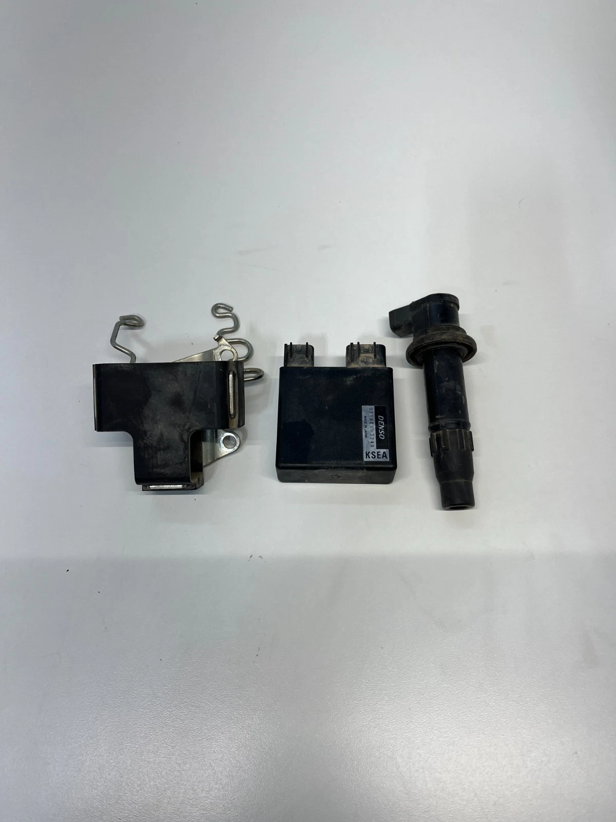 08 Honda CRF150RB Crf 150 rb OEM WORKING CDI ECU Coil Mount