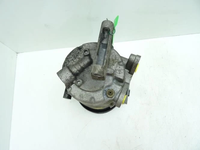 Compresseur clim FORD TRANSIT 4 1421334 - Photo 2/4