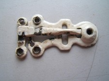 ANTIQUE CAST IRON METAL PAINTED DOOR FASTENER LATCH LOCK