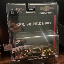 M2 Machines Gen. Square Body 1973 Chevrolet Cheyenne Super 30 Shark Mouth Chase