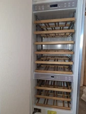 Fulgor Milano F7IBW24O1-L 24" Built In Wine Reserve, Dual Zone, LH Panel Ready