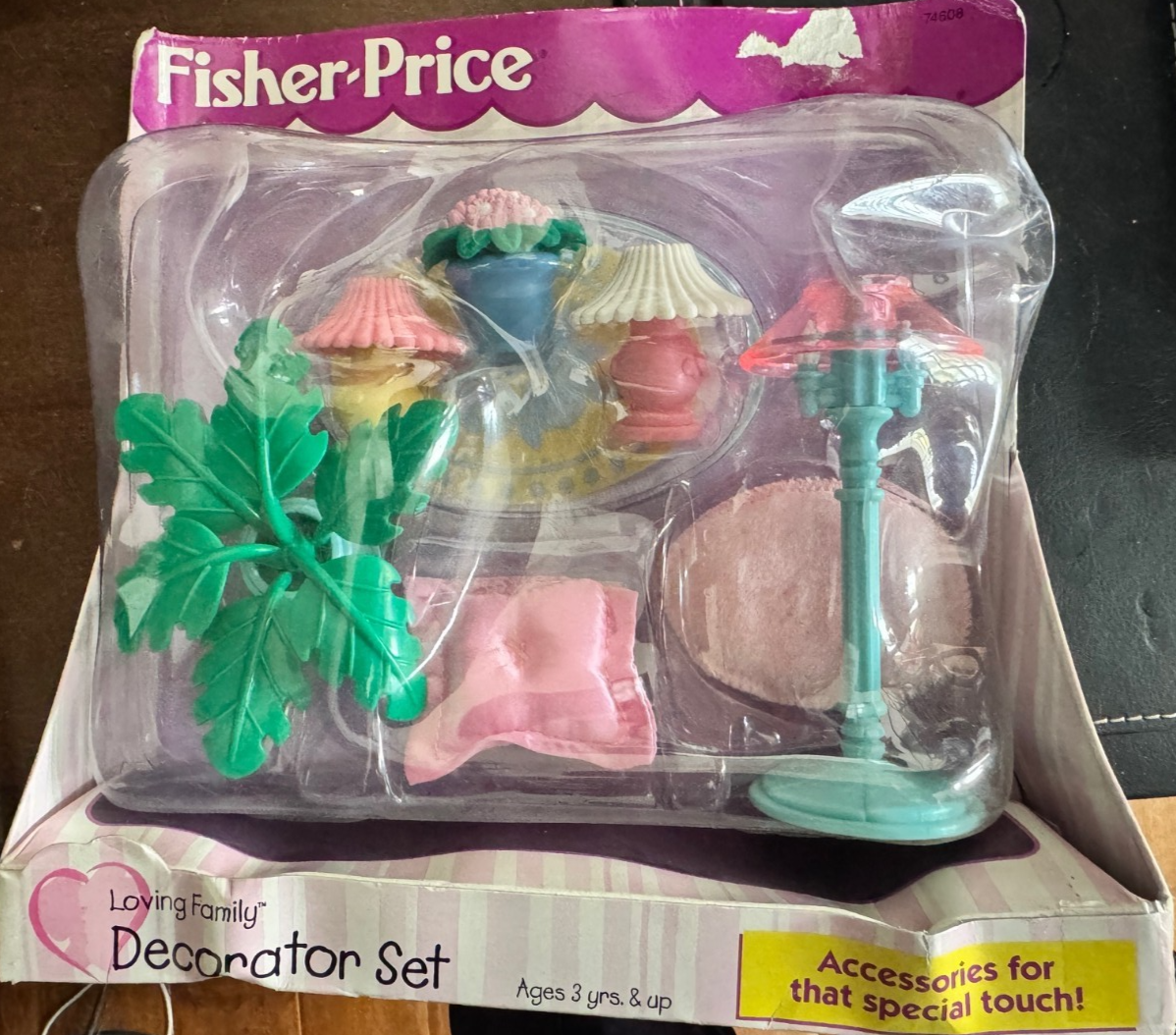 Fisher Loving Family Decorator Set #74608 Dream Dollhouse 1996 for