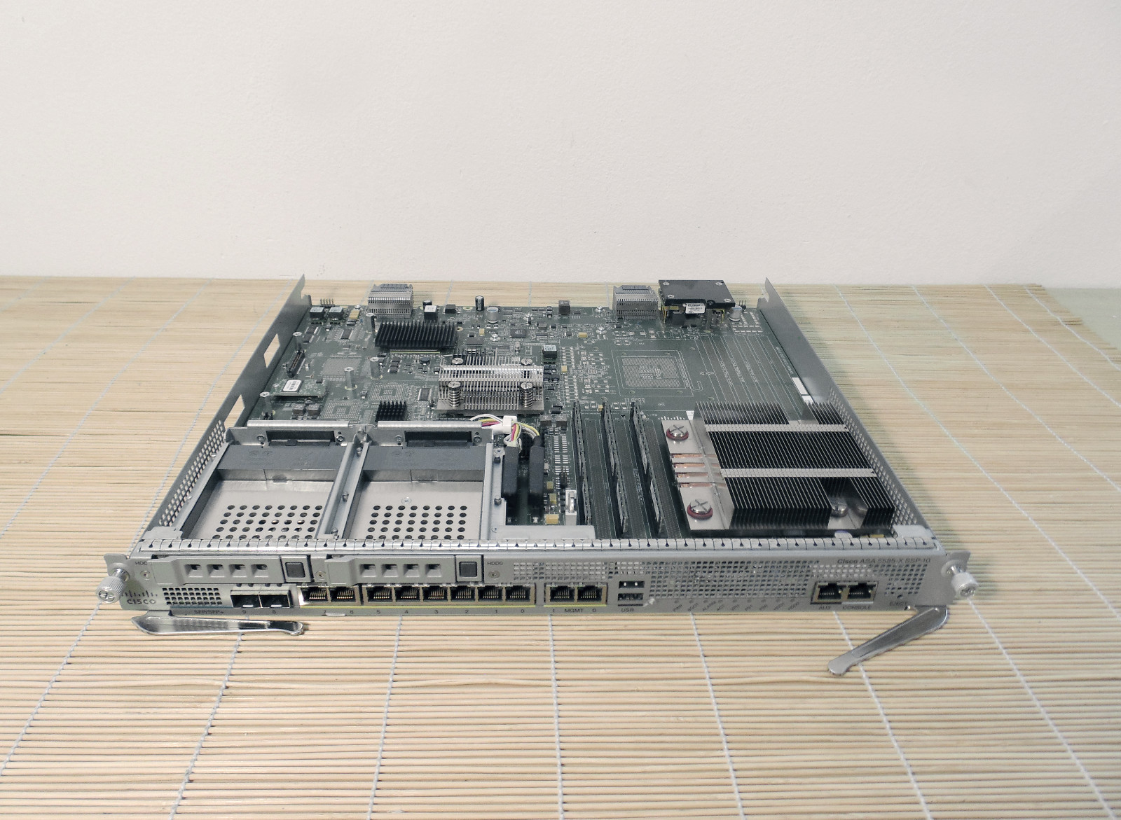 Cisco ASA-SSP-10-K8 ASA 5585-X Security Processor-10 8GE ASA5500-SC-20 Lic 3des