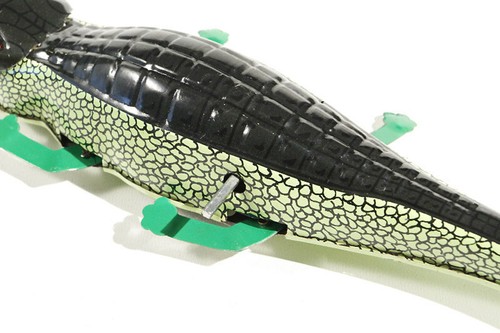Juguete de hojalata de cocodrilo - Imagen 3 de 3