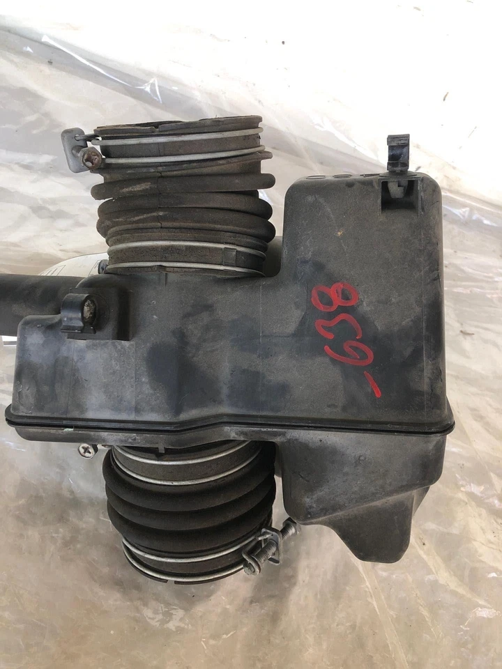 Lexus RX330 2004 motor filtro de aire resonador de admisión tubo host conducto fabricante de equipos originales Foto 2 de 4