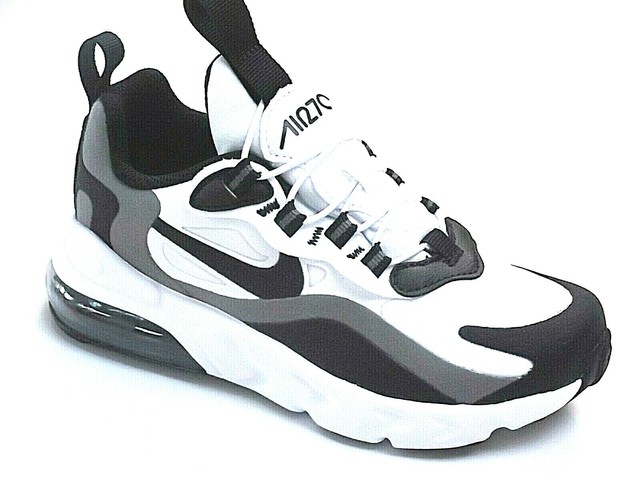 boys nike trainers size 2.5