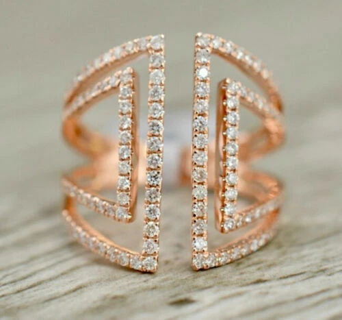 Anelli di lusso in oro rosa con pietra principale diamante