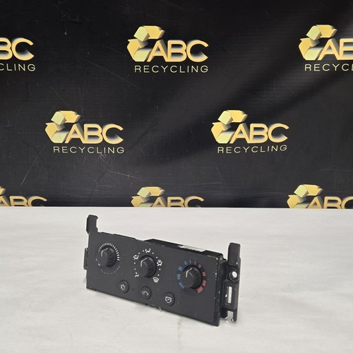 2004-2008 Pontiac Grand Prix Front Dash Temperature Climate Control Assembly OEM - Picture 4 of 8