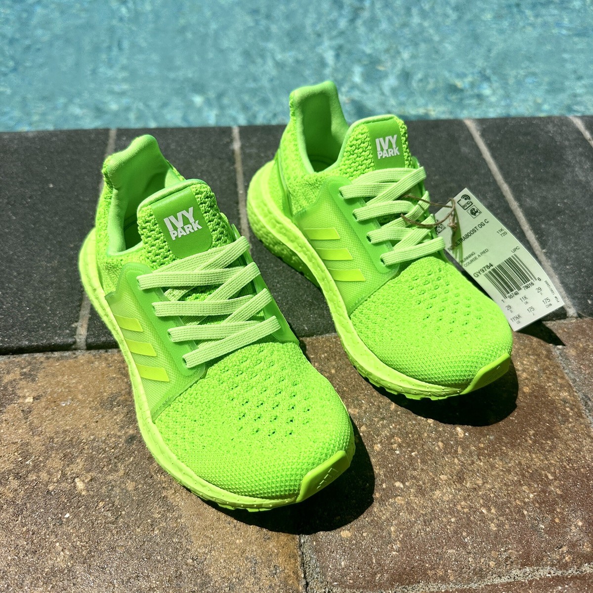 Adidas x Ivy Park Ultra Boost 19 Youth Green Kid's Athletic Adidas x Ivy Park Ultra Boost 19 Youth Green Kid's Athletic