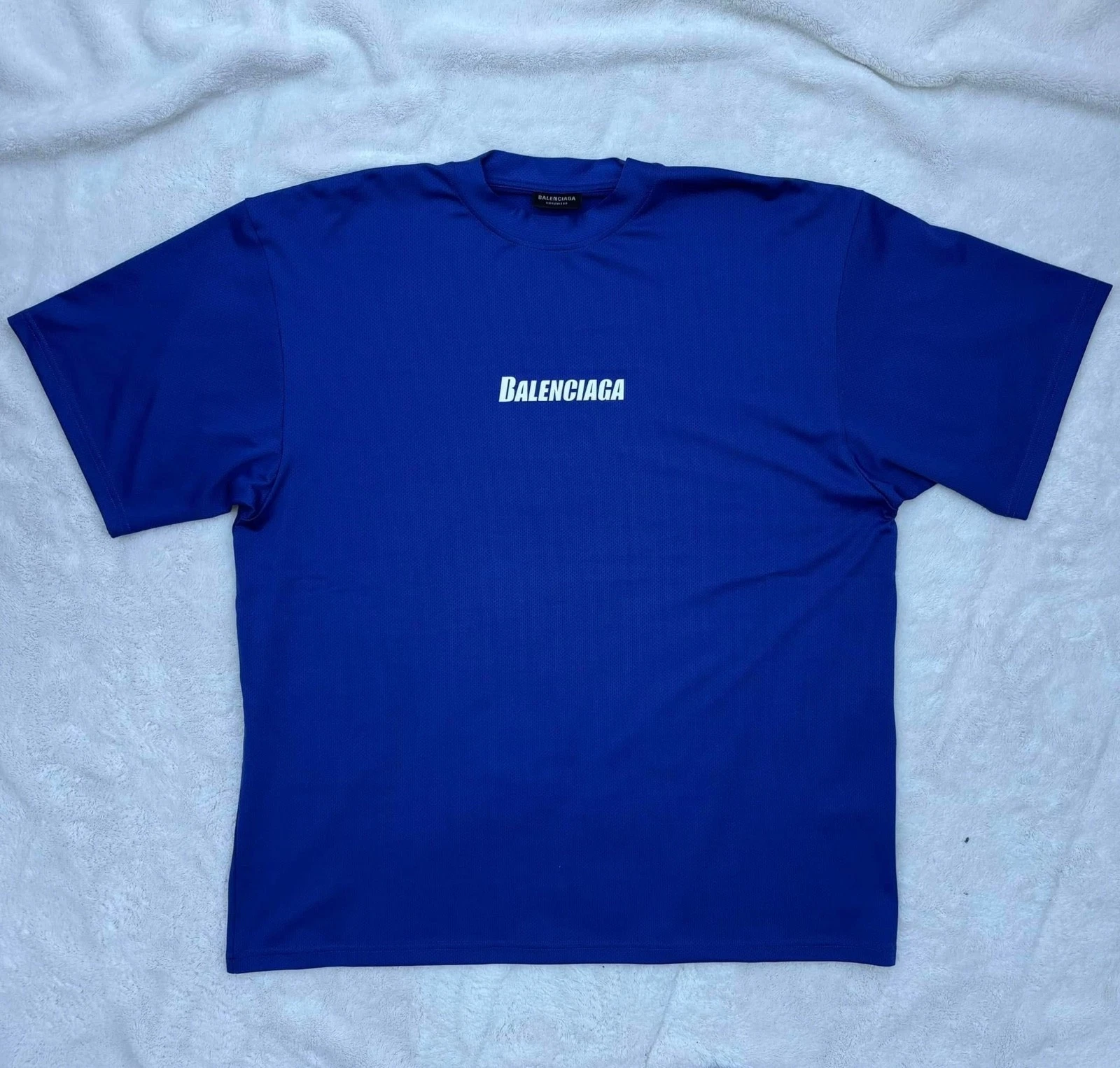 Balenciaga — Balenciaga Blue Athletic Center Logo Tee - Fits L-XL - $650 - Authentic - New