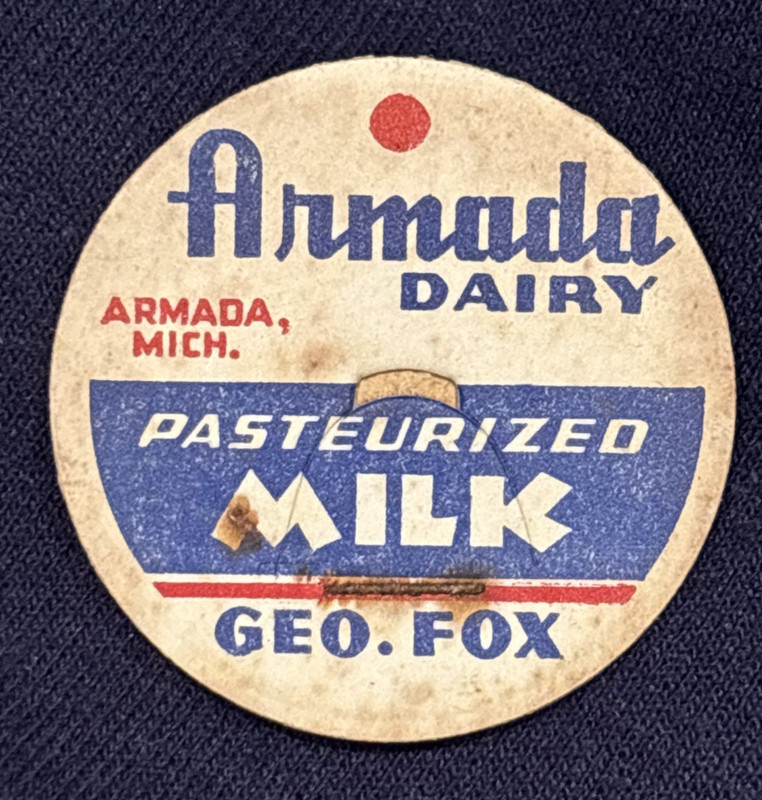 Vintage Armada Michigan dairy milk cap blue