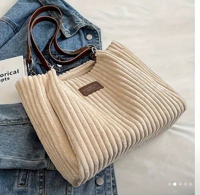 Elegante Cordtasche. Neu.