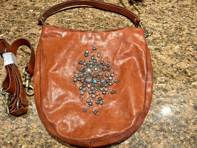 Campomaggi Bella Di Nottte Line Cognac Studded Shoulder Bag