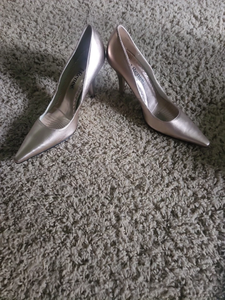 Zapato de señora--J Renee punta punta plateada bomba "talla 12N Foto 4 de 4