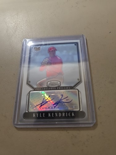 2007 KYLE KENDRICK BOWMAN STERLING ROOKIE AUTO CARD. PHILADELPHIA PHILLIES.