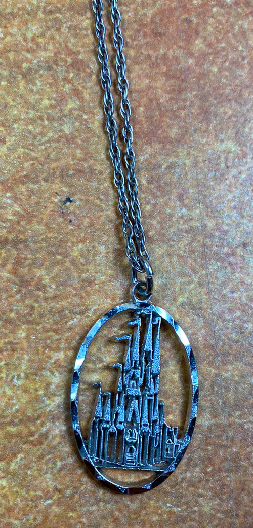 Picture 1 of 5