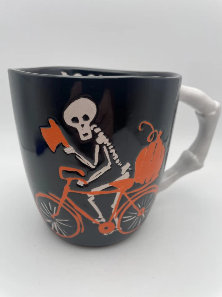 Taza esqueleto Halloween Mr. Bones On Bicycle BOO 2015 edición 18 oz taza grande B8 Foto 2 de 4