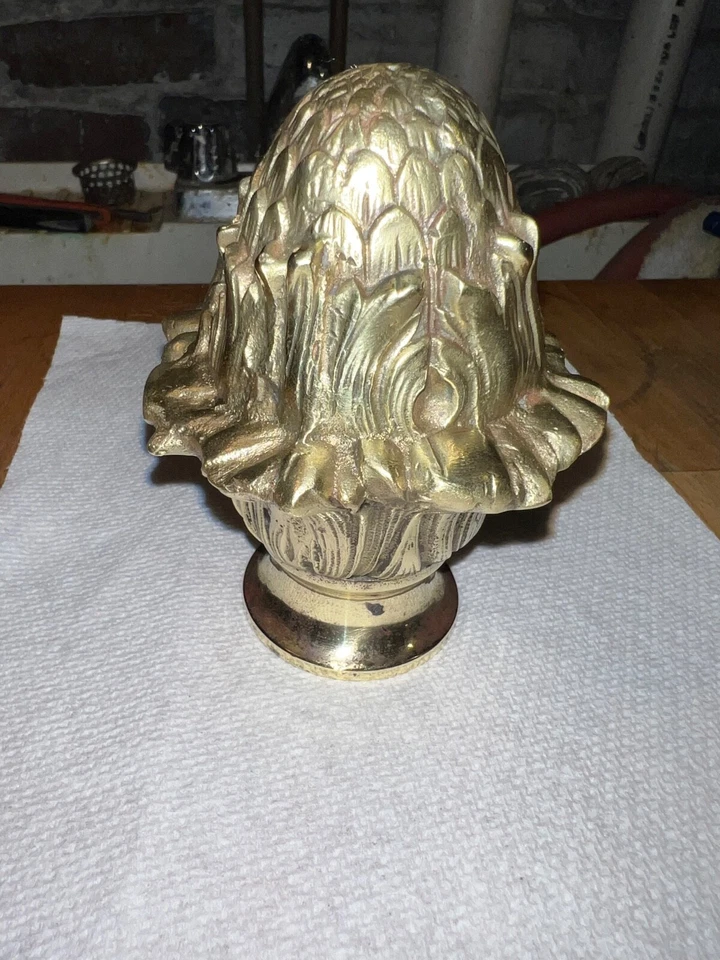 Antigua piña con acabado de latón de la década de 1870 Belle Epoch victoriano pulido Foto 3 de 4