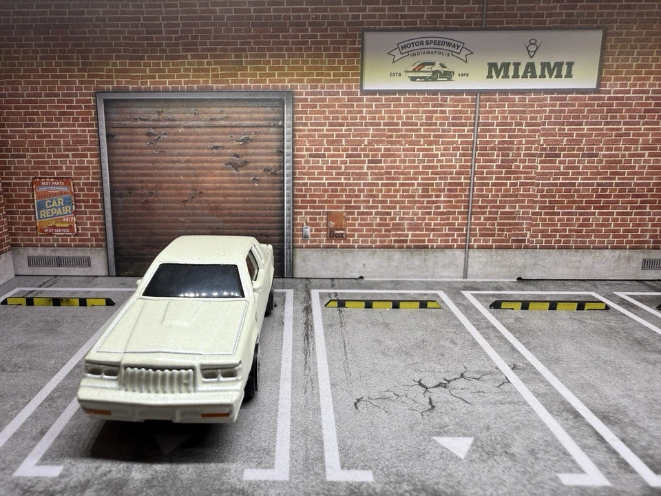 Hot Wheels Buick Grand National GNX Blanco Diecast Coche Exhibición Suelta Foto 3 de 4