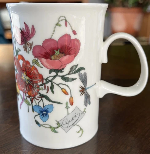 Gucci Floral Porcelain bone China Floral handled mug England
