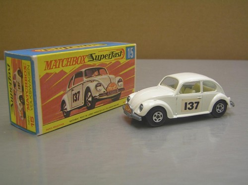 Matchbox Superfast MB15 Volkswagen VW 1500 Saloon Mint in Box - Picture 4 of 11