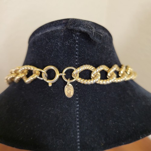 ERWIN PEARL 80's TEXTURED GOLD TONE CHUNKY CURB LINK 30" CHAIN NECKLACE - Picture 7 of 11