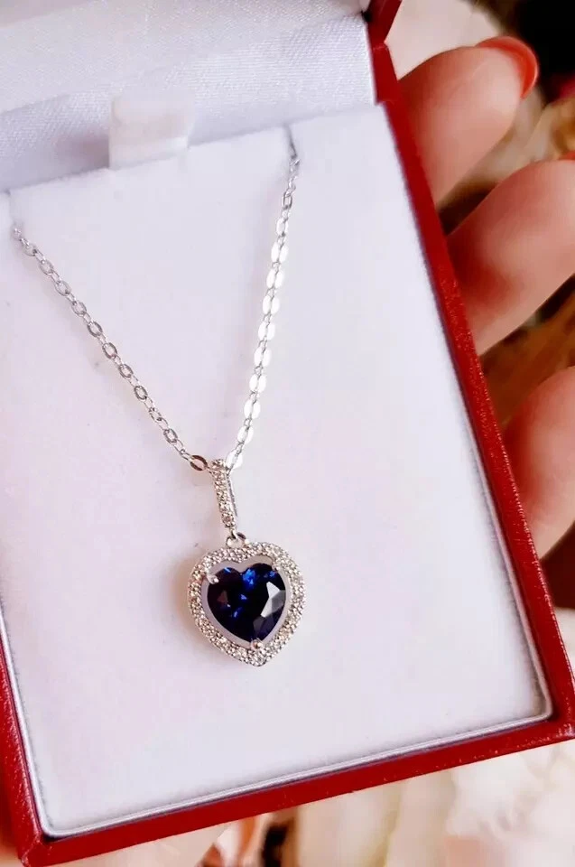 2.00Ct Heart Cut Natural Blue Sapphire Halo Pendant 10k solid White Gold - Image 4 of 4