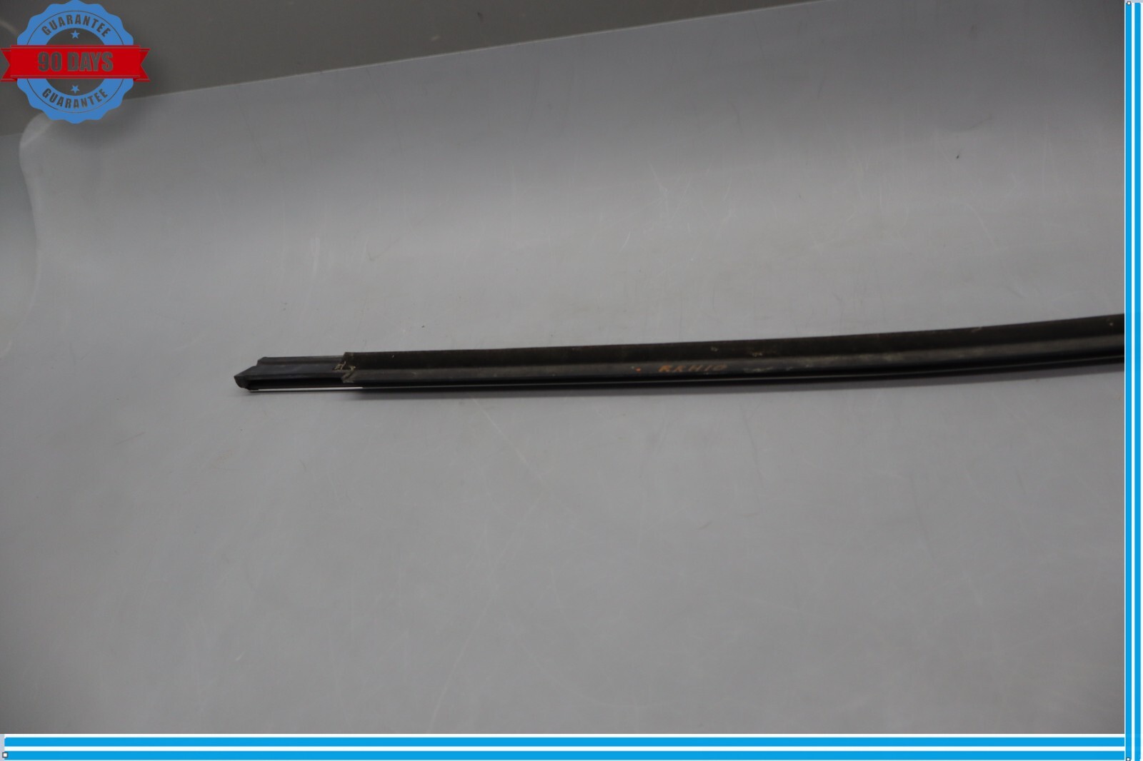 14-20 Maserati Ghibli Rear Right Passenger Side Door Window Belt Molding Oem