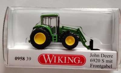 WIKING  John Deere 6920 5 mit Frontgabel in OVP