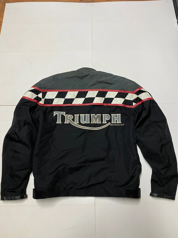 Chaqueta de moto Triumph para hombre mediana de cuero y nailon concha para montar Foto 2 de 4