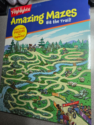 Amazing MAZES Hit the Trail! Highlights for Children~Extra Tricky Puzzle~NEW