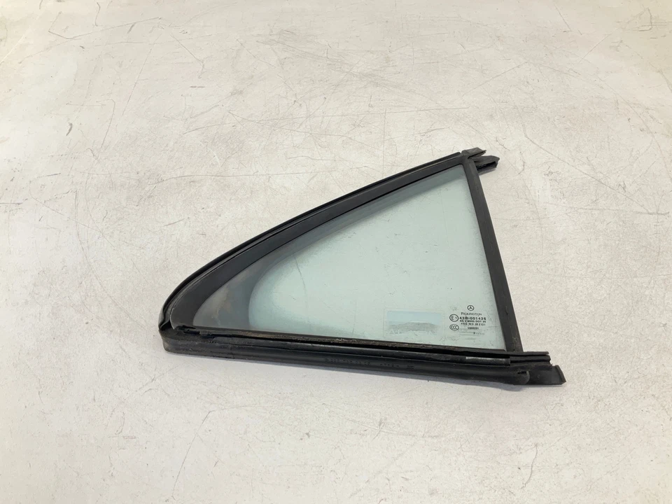 00-06 MERCEDES-BENZ S430 Rear Right Passenger Door Vent Glass OEM - Image 2 of 4