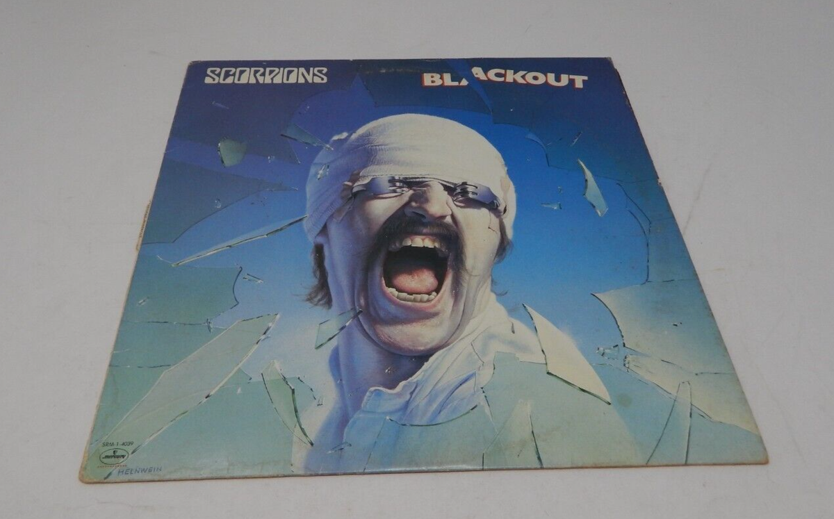 Scorpions – Blackout (Vinyl LP, 1982) Mercury Records SRM-1-4039