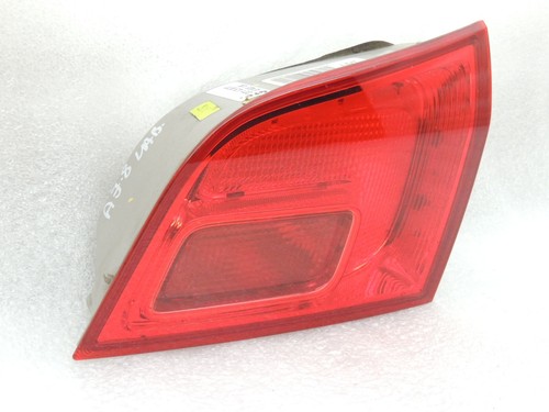 Vauxhall Astra J Sports Tourer Kombi Rückleuchte hinten rechts innen 13307440 - Bild 3 von 13