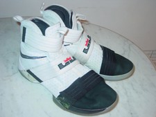 lebron soldier 10 black toe