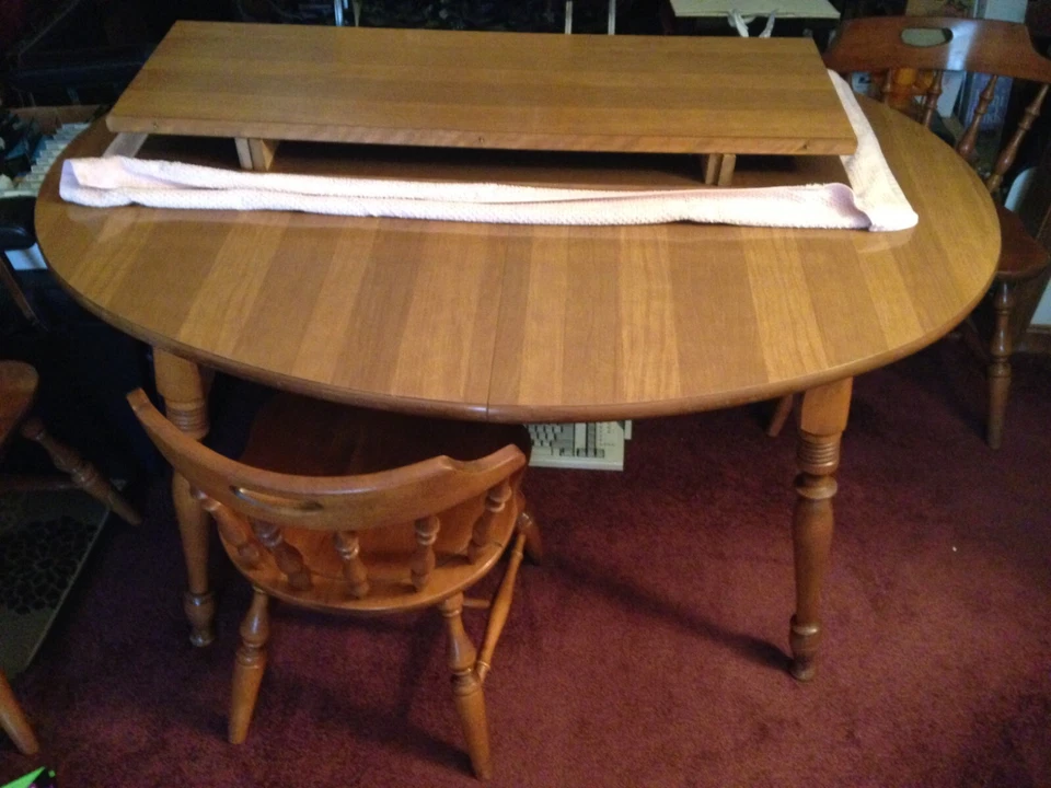 Mesa de comedor Temple-Stuart Early American Furniture 1179 sillas EF Rockport 108 Foto 2 de 4