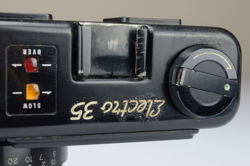 Yashica Electro 35 Fotocamera Telemetro Yashinon 45mm f:1,7 Made in Japan 1970s - Foto 6 di 12