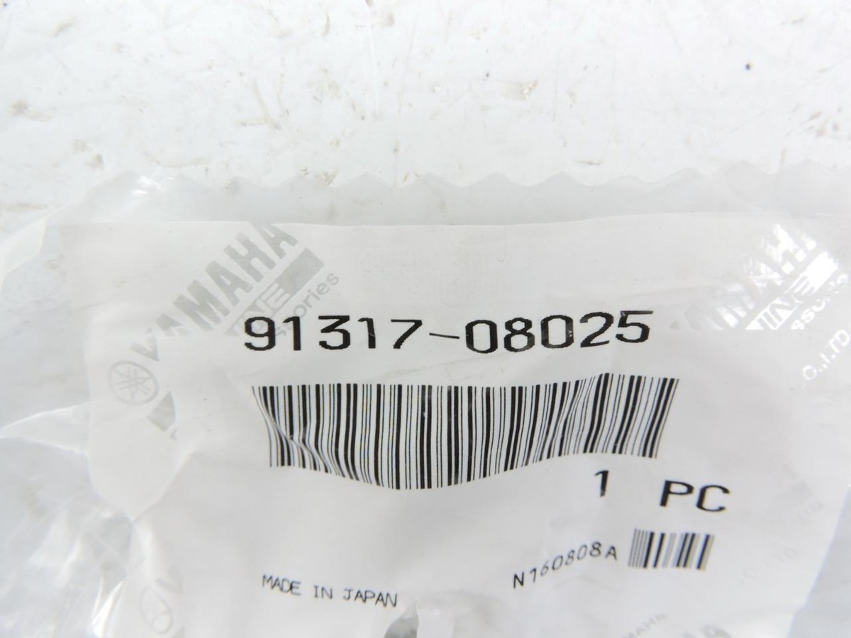 NOS Yamaha Socket Head Hex Bolt 91317-08025 | eBay