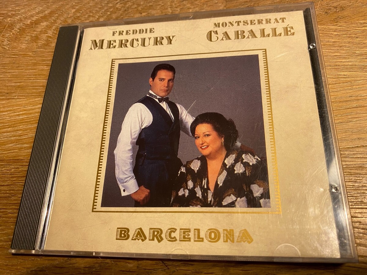 FREDDIE MERCURY & MONTSERRAT CABALLÈ 