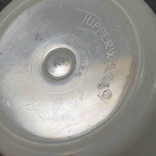 Vintage Tupperware White Replacement 3/4 Cup Measuring Cup Round - Picture 3 of 3