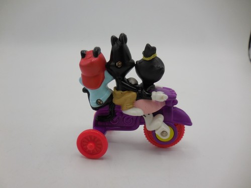 Warner Bros Animaniacs Dot Yakko Wakko on Tricycle 1993 - Picture 2 of 6