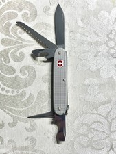 Victorinox Farmer Alox Swiss Army 7 Tool Medium Pocket Knife Grey 93 mm