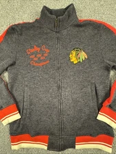 CCM ATHLETIC EQUIPMENT Chicago Blackhawks Full Zip Sweater Jacket Size Medium