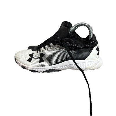 Under Armour Training Walking Laufschuhe schwarz-weiß Größe UK 6