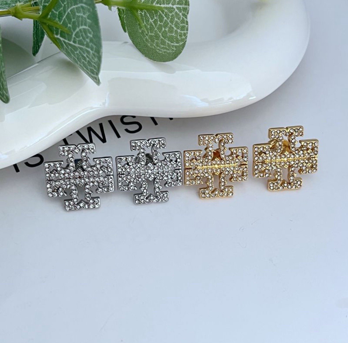 2026 Tory Burch Kira zircon Logo Stud Earrings In Gold ✨ 1.8cm thumbnail 4