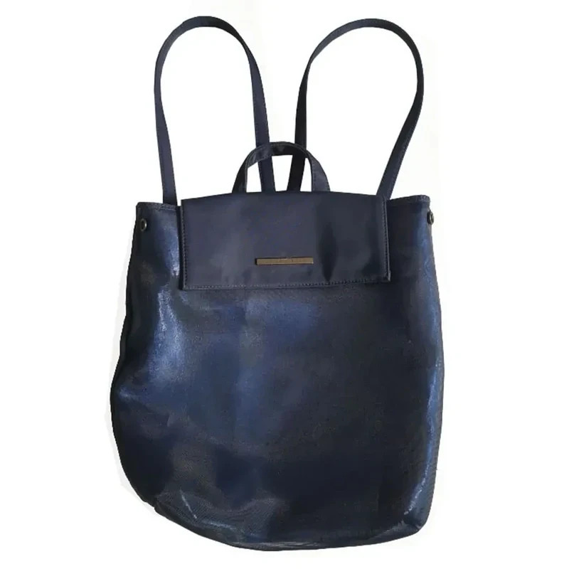 Zaino in tessuto impermeabile blu Coccinelle