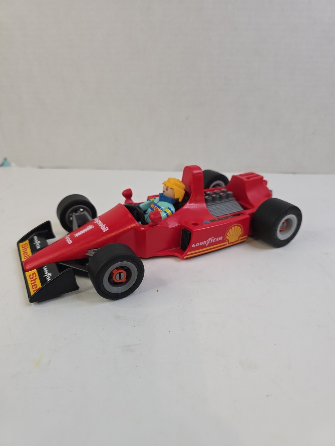 Foto 1 di 20