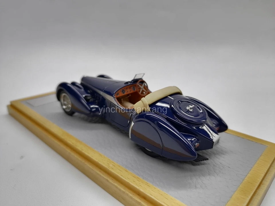 XEROX 1/43 Resin car model Bugatti T57SC 1938 Limited edition 49PCS - Image 3 of 4