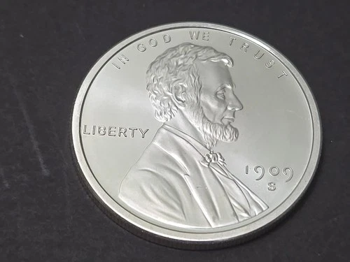 Lincoln Wheat Cent ONE TROY OZ .999 Fine Silver Round, Golden State Mint