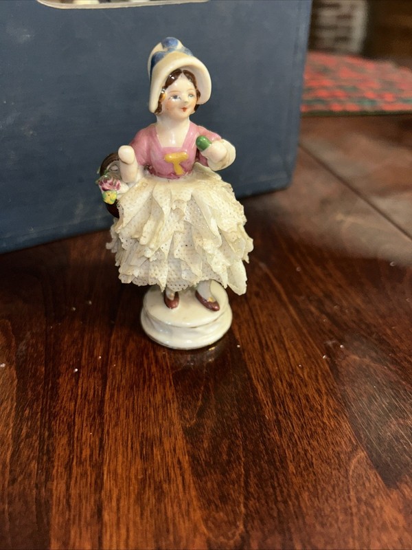 Vintage Hand Painted Porcelain Figurine made in occupied Japan 3"